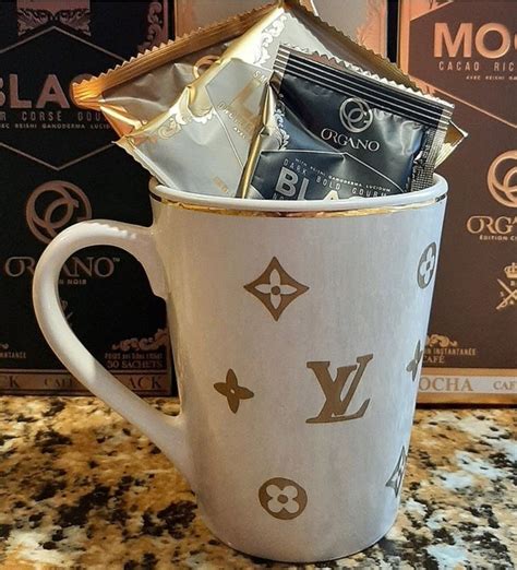 lv mug